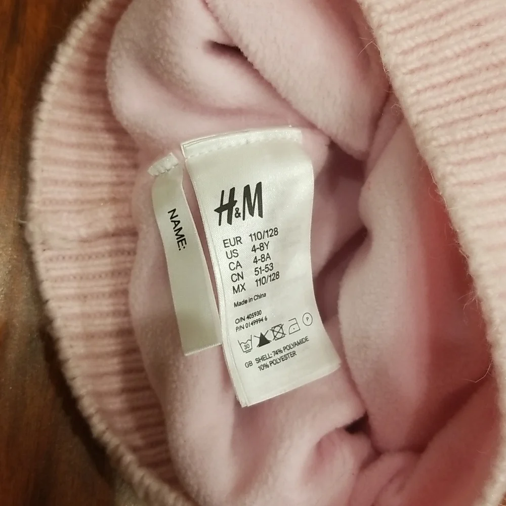 H&M Girls Beanie size 4-8 Y
